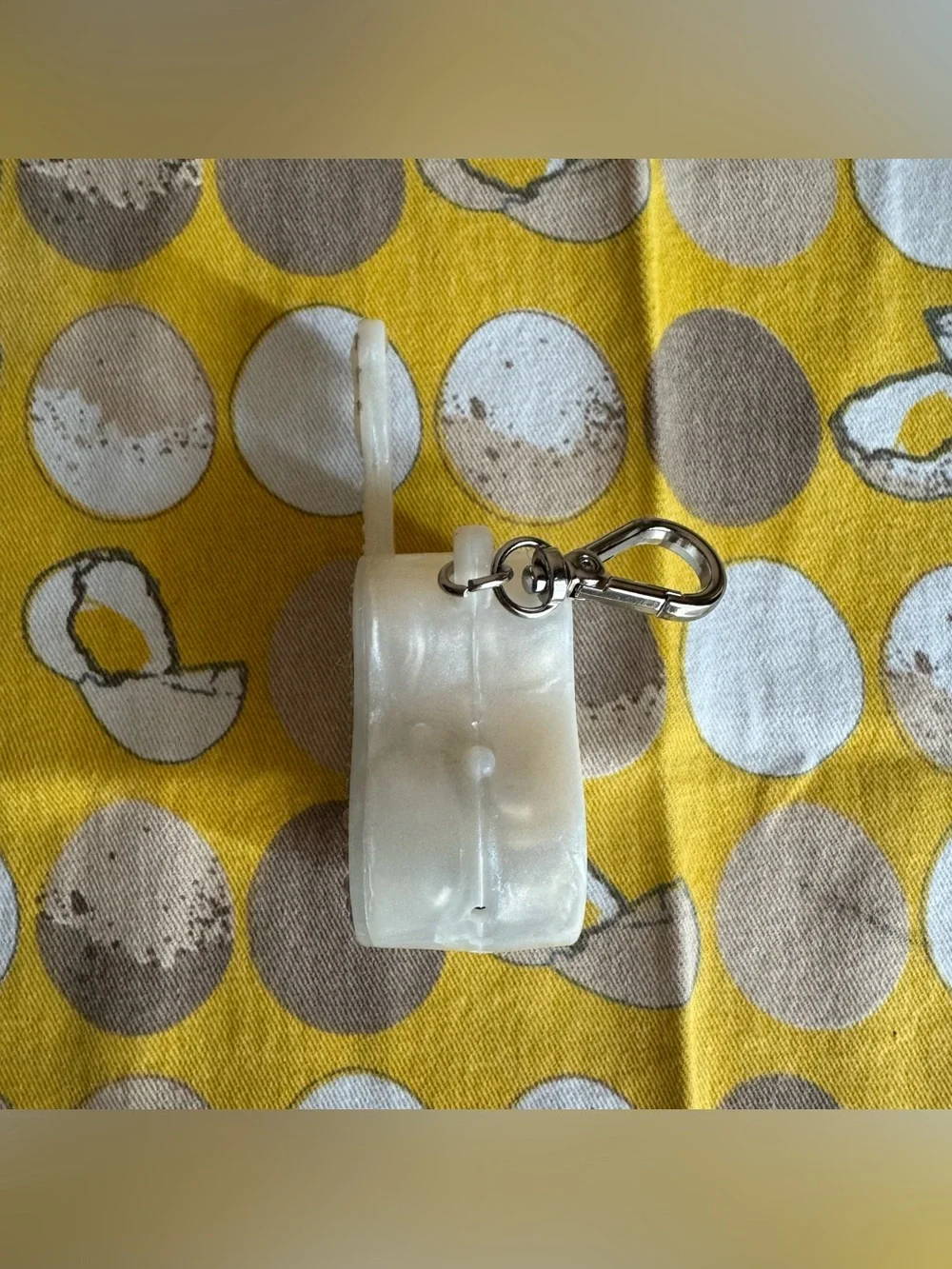 Bath & Body Works bedazzled musical guitar hand sanitizer keychain